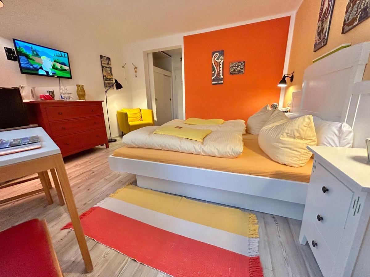 Hotel Haus Am Kurpark Schömberg Esterno foto